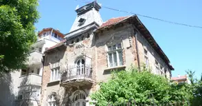 Реставрират красивата стара къща на „Цариград“ 33