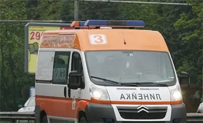 Шофьор без книжка загина на пътя, колата му излетяла в канавка