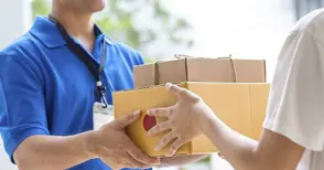 Пощенски пратки  поскъпват с 20%