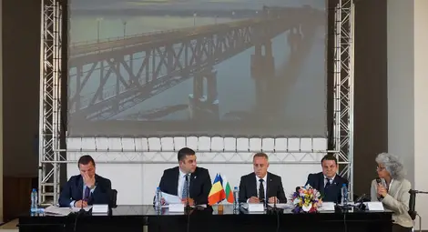 Първото съвместно заседание на Общинските съвети на Русе и Гюргево прие декларация за ЕС и обръщение към двете правителства