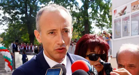 Настава глад за инженери, учители и лекари