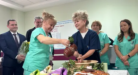 Русенските болници „Канев“ и „Медика“ отбелязаха Деня на родилната помощ Русенските болници „Канев“ и „Медика“ отбелязаха Деня на родилната помощ