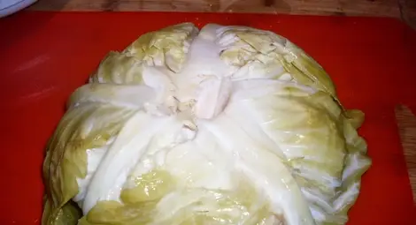 Учител изгоря с 3000 евро при продажба на кисело зеле