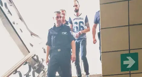 Клането в Глоджево: 27-годишният Павел тръгнал с нож в багажа да си връща Поля