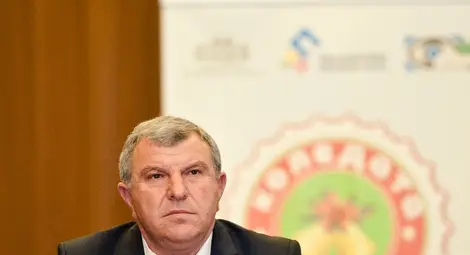 Греков и Моллов участват в дискусия за селскостопанската политика и храните