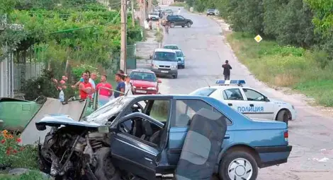 20-годишен шофьор уби двама души при удар със 160 км/ч