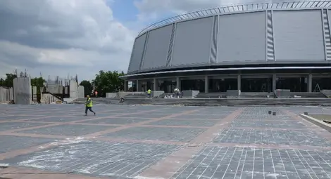 &bdquo;Арена Русе&ldquo; единствена в България с негорими немски седалки и акустични панели на покрива