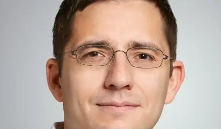 Проф. Мартин Вечев