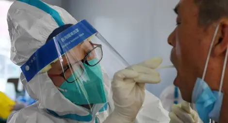 Доц. Росен Михайлов: Грешно взета проба не може да даде фалшив положителен резултат Доц. Росен Михайлов: Грешно взета проба не може да даде фалшив положителен резултат