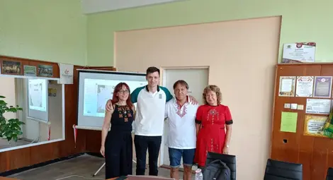 Къде се крие магията на фолклора и как се бродират шевици научиха в Николово