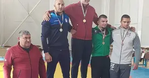 Бивш гребец стана държавен шампион по свободна борба