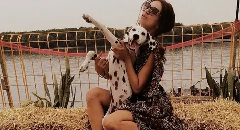 Милена Пламенова за трудния си, но пречистващ трети роман: Ако новата ми книга помогне дори и само на едно дете, това за мен ще бъде чудесно Милена Пламенова за трудния си, но пречистващ трети роман: Ако новата ми книга помогне дори и само на едно дете, това за мен ще бъде чудесно