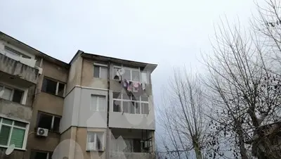 Изследват ДНК по лепенката и връзката около врата на убитото 8-годишно дете