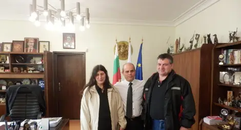 1000 лева от Общината и хляб за 1 година от фирма за семейството с 10 деца