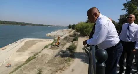 Борисов приравни всички медии в България към ПИК