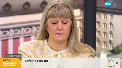 Бита учителка: Майката ме блъска, дра и псува