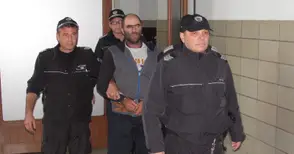 Останал без адвокат убиец не успя да чуе присъда