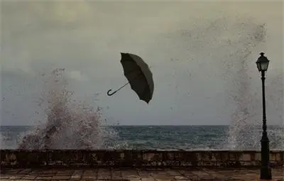 Внимание: Дъжд, вятър и виелици от утре