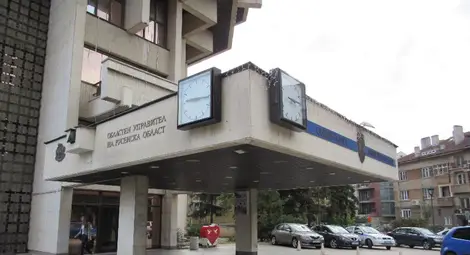 И двата часовника вече показват точно време. Снимки: Русе Медиа