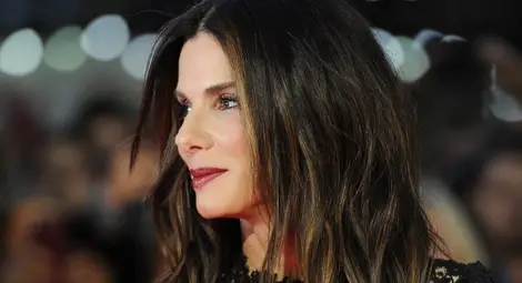 "Пийпъл": Сандра Бълок е най-красивата жена за 2015 г.