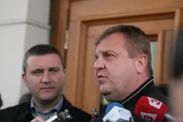 Патриотите искат "екслузивни" права за министрите си