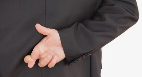 Ранобудните хора изневеряват повече вечер