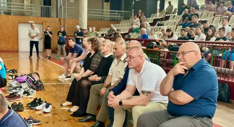 Открит разговор срещу агресията: Кметът Пенчо Милков се срещна с над 150 деца от бойните спортове в Русе