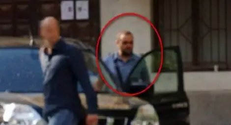 Зрелищен арест за бивша барета в Бургас, разследват го за ДДС измами Зрелищен арест за бивша барета в Бургас, разследват го за ДДС измами