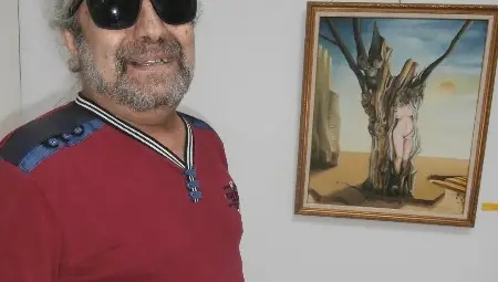 Гриша Господинов делял рисуването с барабаните в клубчето зад &bdquo;Гагарин&ldquo;