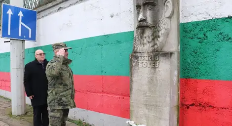 В Русе отбелязаха 178 години от рождението на Христо Ботев