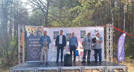 Николай Братованов пое ангажимент да работи за Закон за опазване на пещерите в България Николай Братованов пое ангажимент да работи за Закон за опазване на пещерите в България