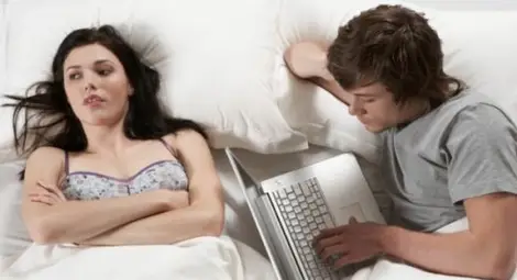 8 знака, че партньорът ви е нещастен 8 знака, че партньорът ви е нещастен