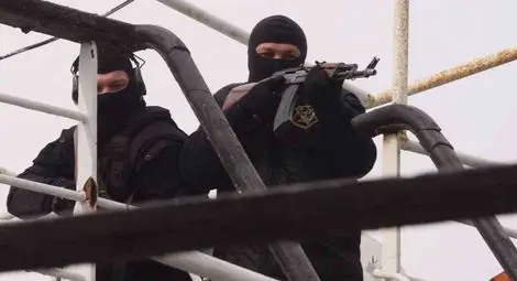 Пирати направиха опит да "превземат" търговски кораб във Варна