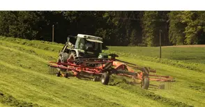 Броят пробно земеделските  стопанства в Русе и Мартен