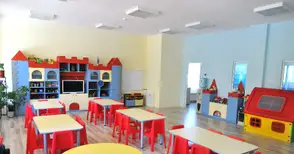 Родители малтретират собственото си дете, а го представят за побой в детската градина