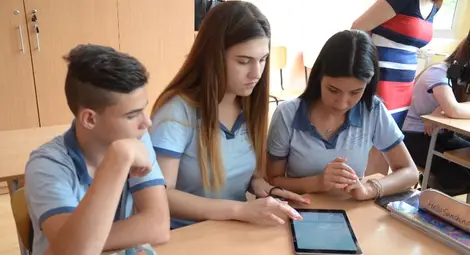 Дарение от Гьоте институт помага на ученици да усвояват немския език