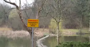 Сложиха табели за четирите опасни мостчета на Текето