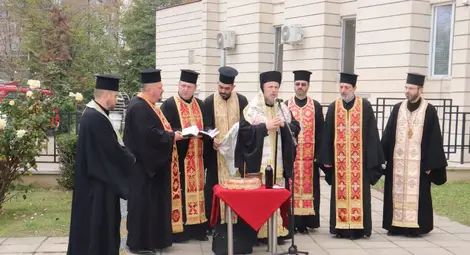 Полицията в Русе отбеляза празника си,  областният управител Драгомир Драганов награди четирима души  от състава на ведомството в крайдунавския град