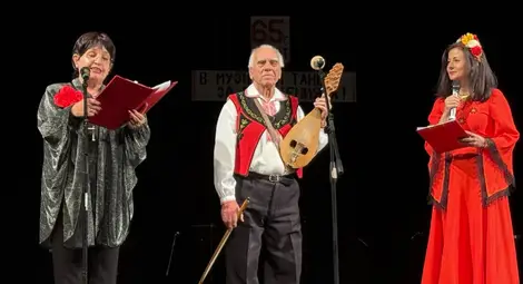 Концерт с над 60 изпълнения отбеляза двойния празник на майстора на гъдулката от Русе Иван Жеков