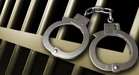 Двама обвинени за изнудване на възрастни хора с физическо насилие и заплахи за убийство и палежи след акцията на полицията&nbsp;в Русе&nbsp;