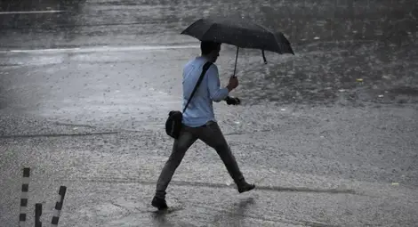 Пролетта се намръщи: Ще вали и ще трещи!