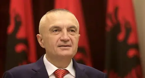 Албанският президент се готви за разрушително земетресение на Балканите