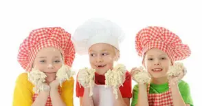 Кулинари от 8 училища майсторят десерти „Като шеф готвачите“