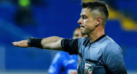 Ивелин Занев с наряд за мач в елитния футбол