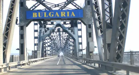 Азер тръгнал за Европа с фалшива БГ лична карта