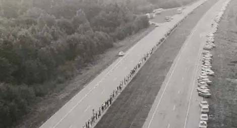 Пеещата революция