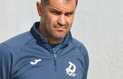 Веско Великов: Прегоряхме и пуснахме леки голове. Нямам думи за публиката!