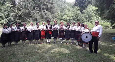 Чилновските баби спечелиха във Фуенхирола стотици почитатели