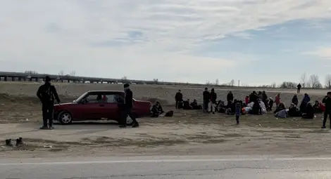 Малки групи мигранти около Одрин и на 5 км от границата при Свиленград Малки групи мигранти около Одрин и на 5 км от границата при Свиленград