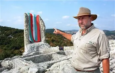 Проф. Овчаров: Разкрихме напълно Акропола на Перперикон